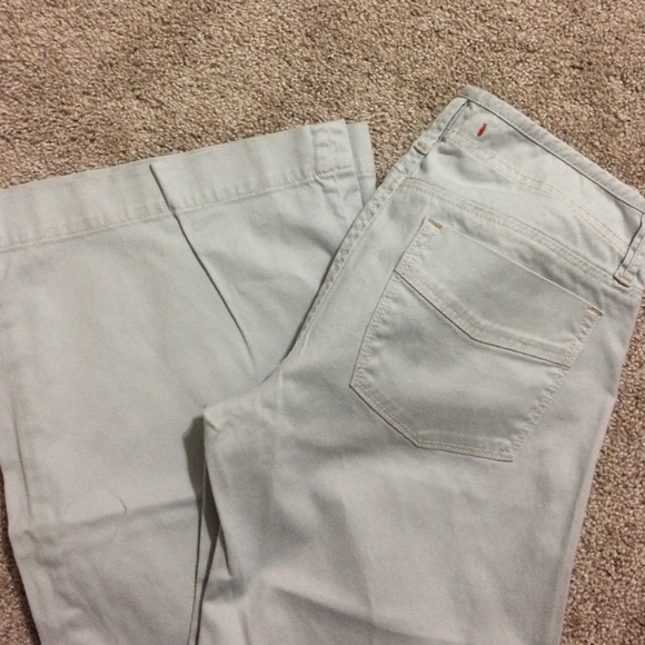 🌸3 for $10 Gap jeans - Picture 4 of 4